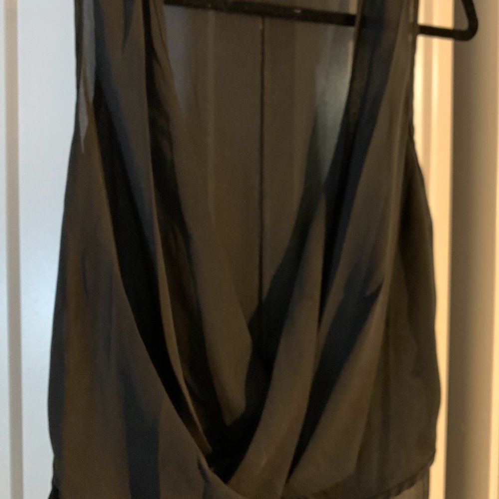 H i   L o   T a n k - Picture 3 of 7